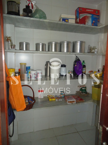 S0293 - Casa Com 3 Quartos À Venda, 220 M²