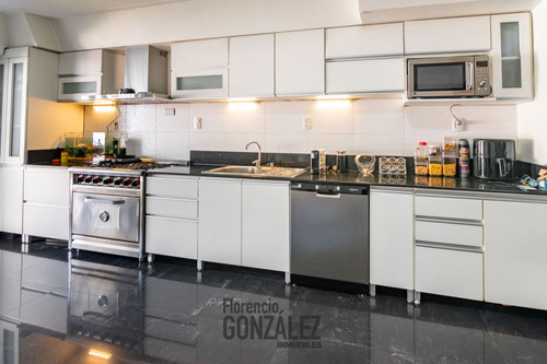 Venta De Casa 5 Ambientes En Liniers