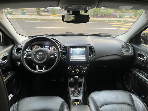 Jeep Compass LONGITUDE 2.0 4x2 Flex 16V Aut.