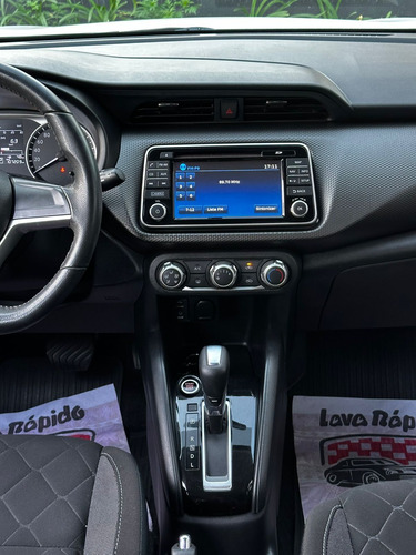 Nissan Kicks KICKS SV 1.6 16V FlexStar 5p Aut.