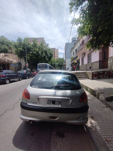 Peugeot 206 1.6 Xr Premium
