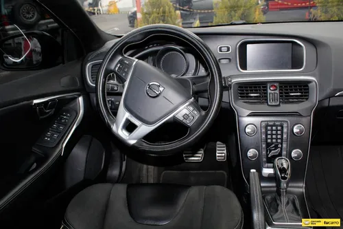 Volvo V40 2.0 T4 R-Desing Turbo