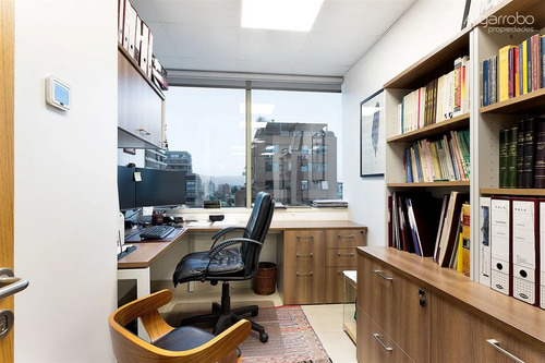 Estupenda Oficina En Venta Barrio El Golf