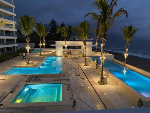 Imagen 12 de 28 de Venta De Condominios Harbor 171 Puerto Vallarta Playa.