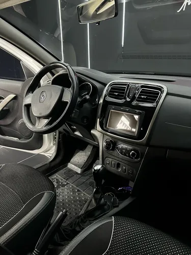 Renault Stepway 1.6 Intense Automática