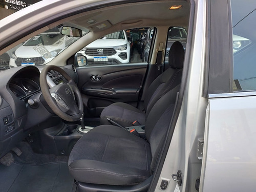 Nissan Versa 1.6 16v Sv Aut. 4p