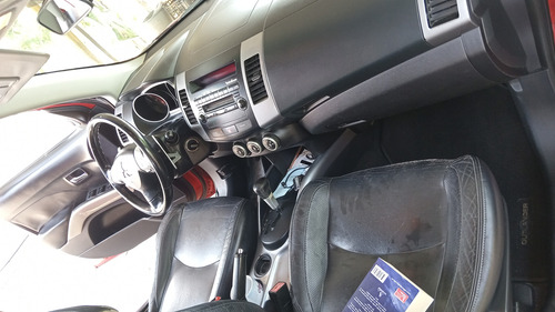 Mitsubishi Outlander 2.4 Ls Aa Ee 3 Filas Piel R-18 Dvd At