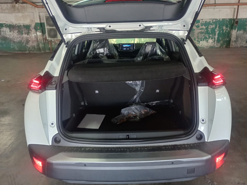 Peugeot 2008 1.0T Allure