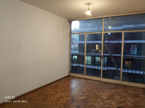 Imagen 4 de 10 de Palermo Apto 1 Dorm Venta Todo Al Frente 3º Ascensor Alquilado
