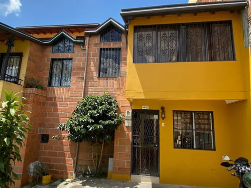 Casa En Venta En El Carretero. Cod V15826
