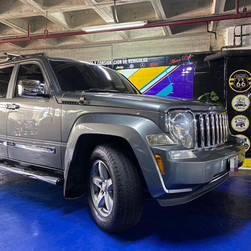 Imagen 12 de 12 de Jeep Cherokee 2009
