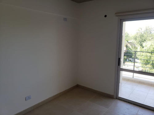 Imagen 7 de 9 de Departamento - Centro (moreno)