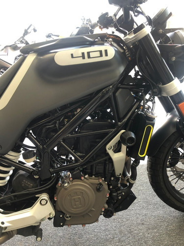 Imagen 17 de 17 de Husqvarna 401 Svartpilen Año 2021 Con 1900 Km
