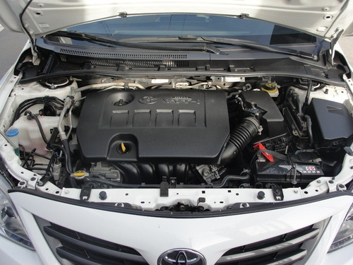 Imagen 15 de 24 de Toyota Corolla Xei 1,8 Año 2012 Segunda Mano