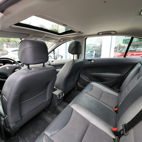 Imagen 9 de 15 de Peugeot 408 Allure Plus Thp Blanco Año 2015 Prost Rosario