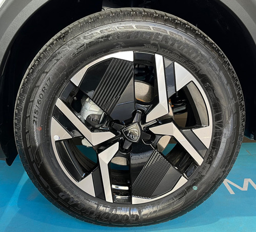 Peugeot 2008 1.0T Gt