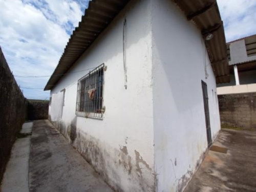 Imagem 2 de 13 de Casa Com 2 Quartos, Espaço Para Piscina Na Praia De Itanhaém/sp! Analisa Ofertas!