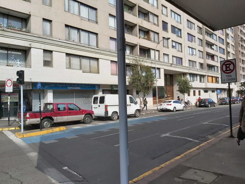 Buen Departamento Cercano Metro Unversidad De Chile
