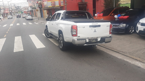 Imagem 5 de 15 de Mitsubishi L200 Triton - 2020/2021 2.4 16v Turbo Diesel Spor