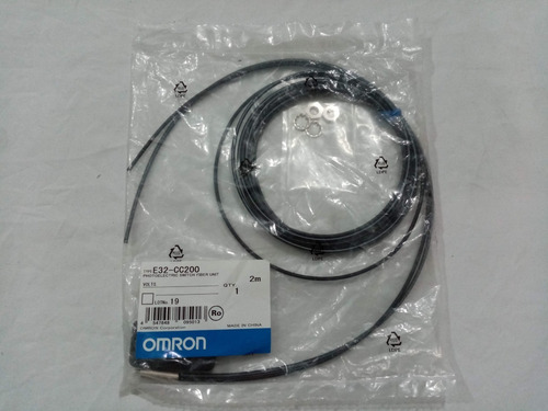 Fibra Optica Omron Mod. E32-cc200 Para Switch Fotoeléctrico