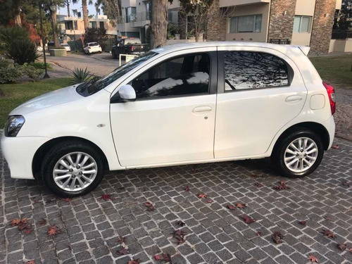 Imagen 1 de 7 de Toyota Etios 2015 1.5 Xls