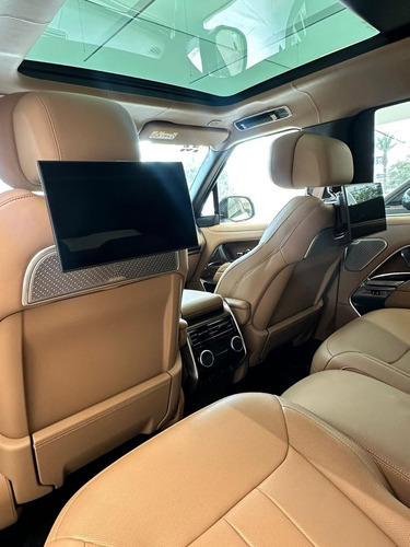 Range Rover Autobiography 2025
