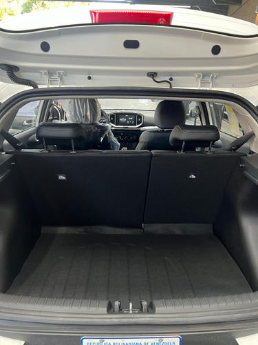 Kia Kx1 Aut