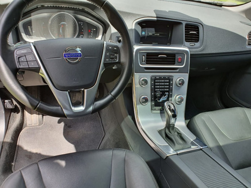 Volvo S60 2.0t6 306cv