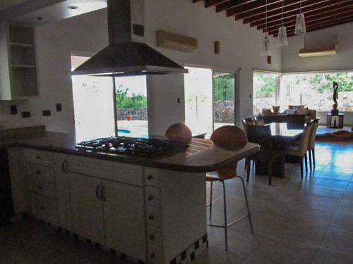 Imagen 7 de 21 de Venta De Casa Quinta En Guacuco Country Club