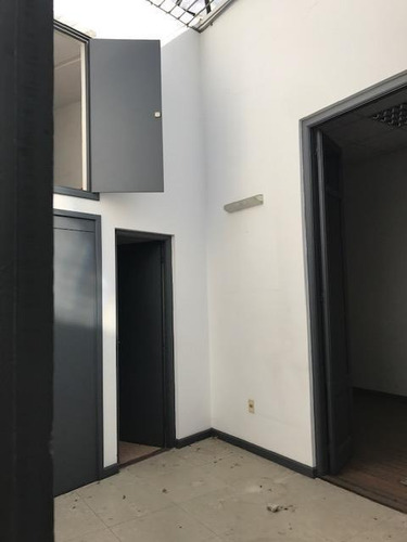 Venta Edificio Apartamentos Y Local Comercial En Rambla Puerto