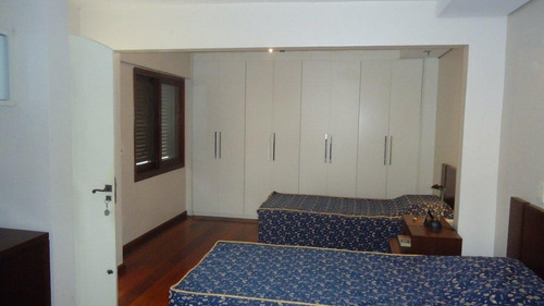 Magnífica Mansão No Miolo Da Granja Viana !! 4 Dorms(2 Suítes) Agora Aluga R$12.000,00 Mais Cond. E Iptu - Ca1524