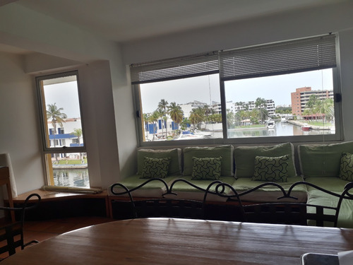 Imagen 4 de 13 de En Venta Apto. 1h Con Muelle Comun Vista A Los Canales Navegables