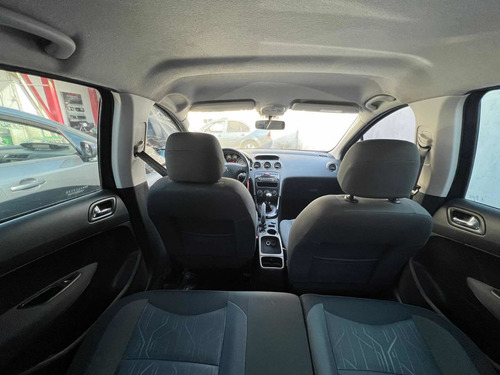Imagen 14 de 15 de Peugeot 308 2016 1.6 Active