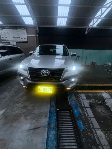 Toyota Fortuner 2.4 Street At 7As