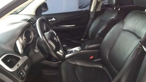Dodge Journey Sxt 3.6 V6 5p 2011 / 2012