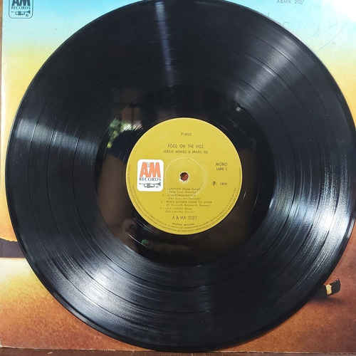Imagem 6 de 7 de Vinil Lp Sérgio Mendes E Brasil 66 Fool On The Hill