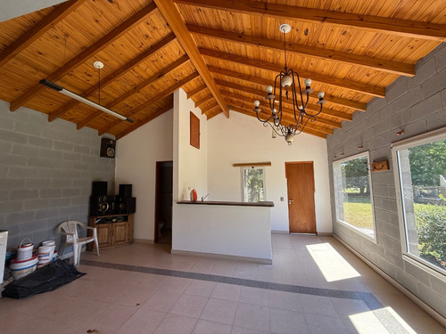 Excelente Propiedad En Barrio Cerrado 3 Habitaciones En Suite