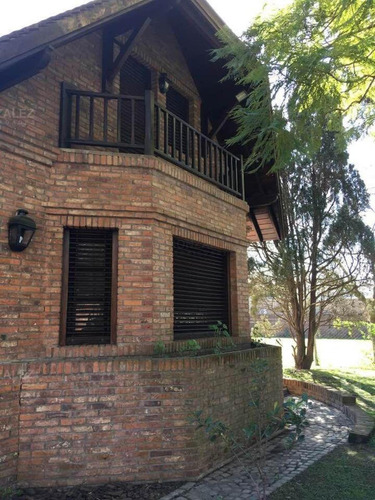 Casa En Venta - 4 Dormitorios 5 Baños - 1302mts2 - Pilar