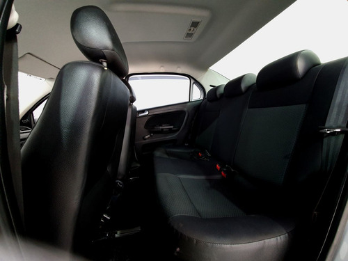 Imagem 13 de 14 de Volkswagen Voyage 1.0 Mpi (flex)
