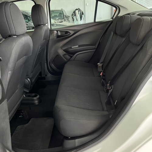 Fiat Cronos 1.3 Drive Flex 4p