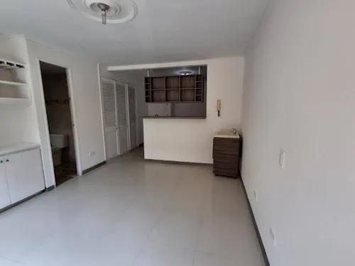 Apartaestudio En Arriendo Los Colores