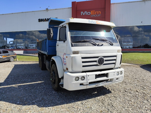 Camión Volkswagen Volcadora 23-220