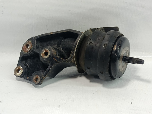 Soporte Derecho Motor Cadillac Cts 3.6l 03-07