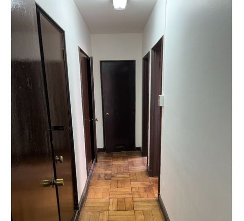 Imagen 13 de 18 de Elegante Oficina Piso Parquet - Acceso 24hrs
