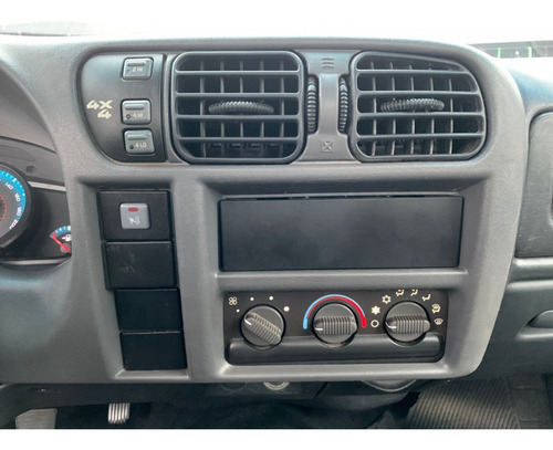 Imagem 12 de 19 de Chevrolet S10 2.8 Colina 4x4 Cs 12v Turbo Electronic Interc