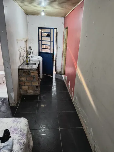 2 Casas ( Alvenaria E Madeira)