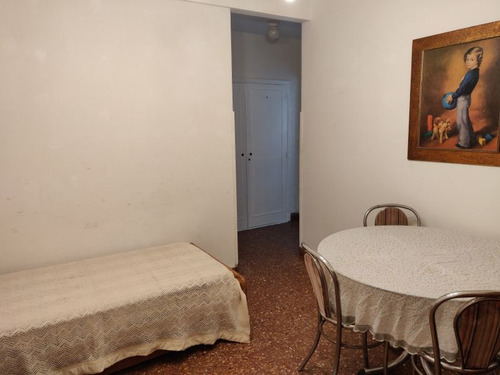 Imagen 4 de 11 de Venta Departamento En Pleno Centro