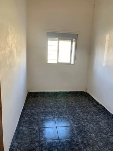 Se Alquila Casa 3 Dormitorios En Zona Cerro