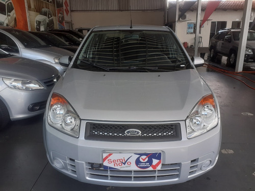 Ford Fiesta Sedan 1.0 4p