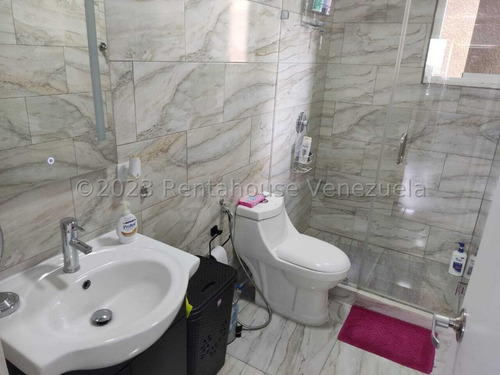 Imagen 14 de 25 de Apartamento Remodelado En Venta En Santa Monica Caracas